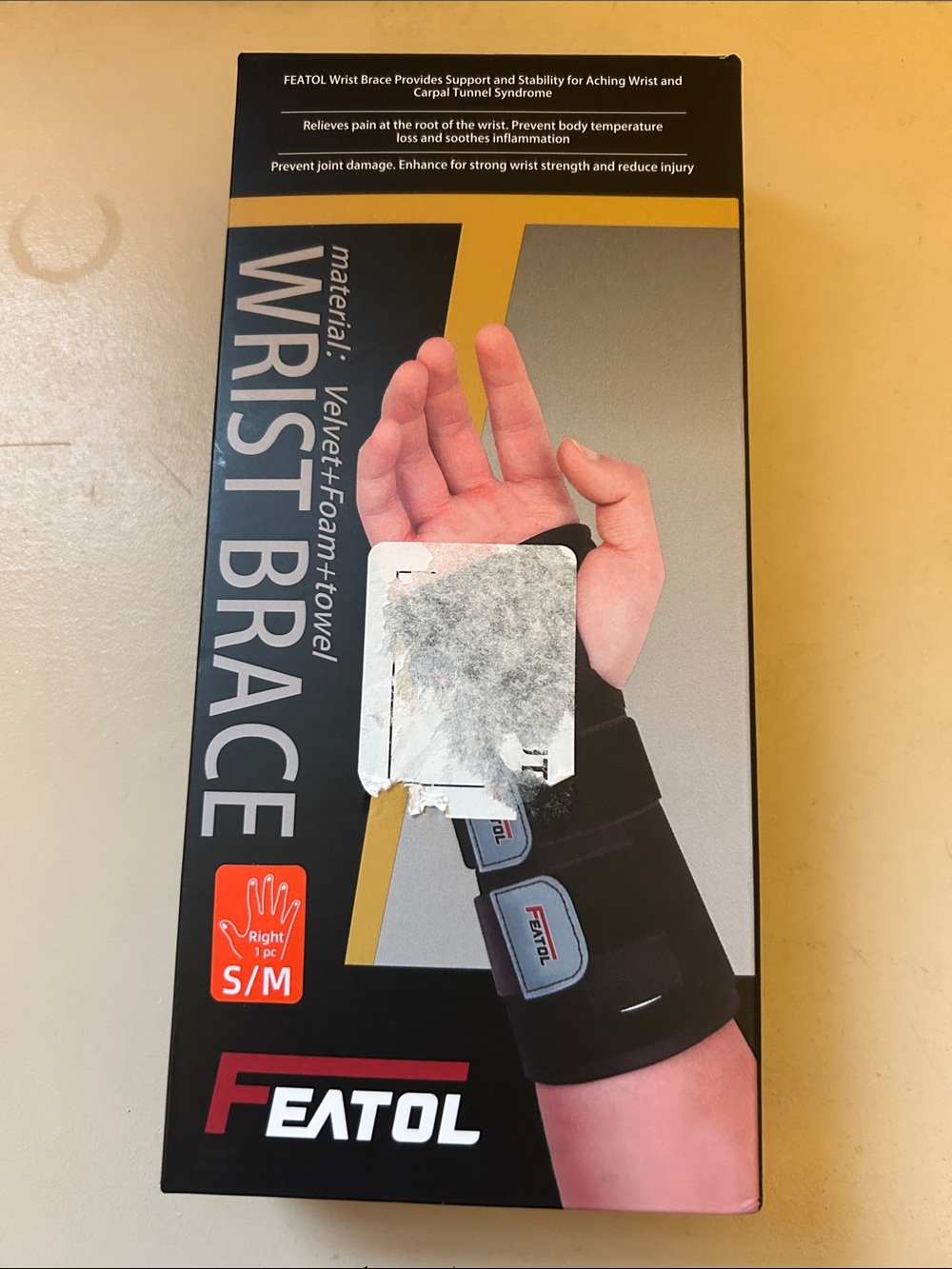 Featol Black Right Wrist Brace S/M - Support for Carpal Tunnel & Wrist Pain New